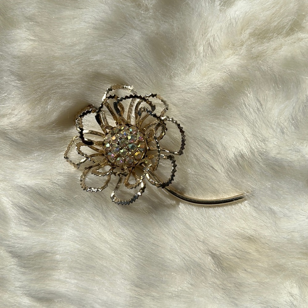 SARAH COVENTRY FORAL RHINESTONE BROOCH
